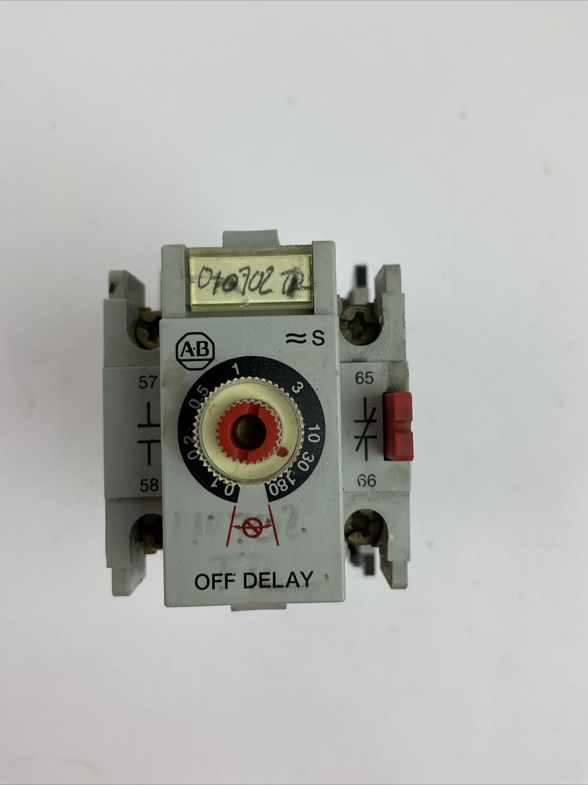 ALLEN BRADLEY 700-F400A1 SER C CONTACTOR 600VAC 300VDC COIL 120V 196-FTB SER B