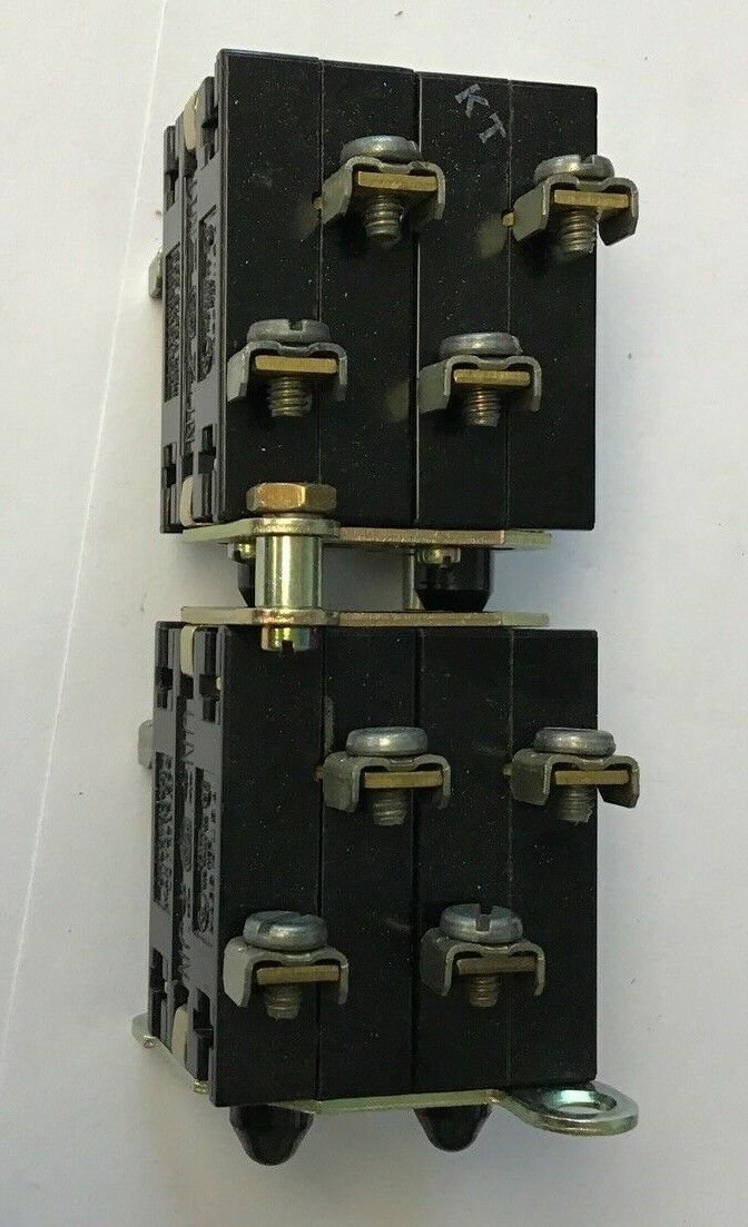 GENERAL ELECTRIC CR290U207 TANDEM BLOCK 600V 4N0-4NC NC CONT.