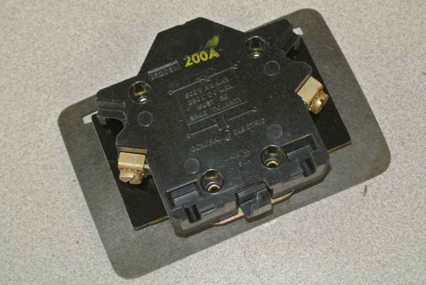 GENERAL ELECTRIC CR205X200A AUXILIARY CONTACT KIT - NEW SURPLUS