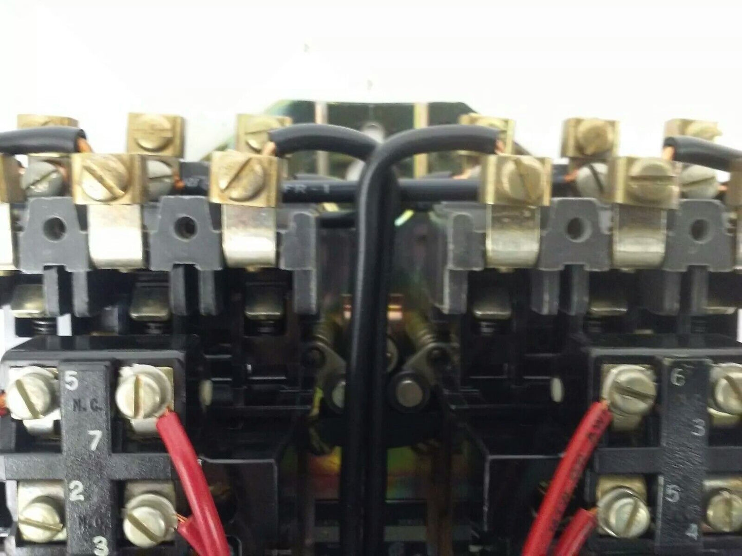 ALLEN BRADLEY 715X-AOD3000 SER. L, TWO SPEED STARTER,SIZE 0,3PH, 575V, 120V COIL