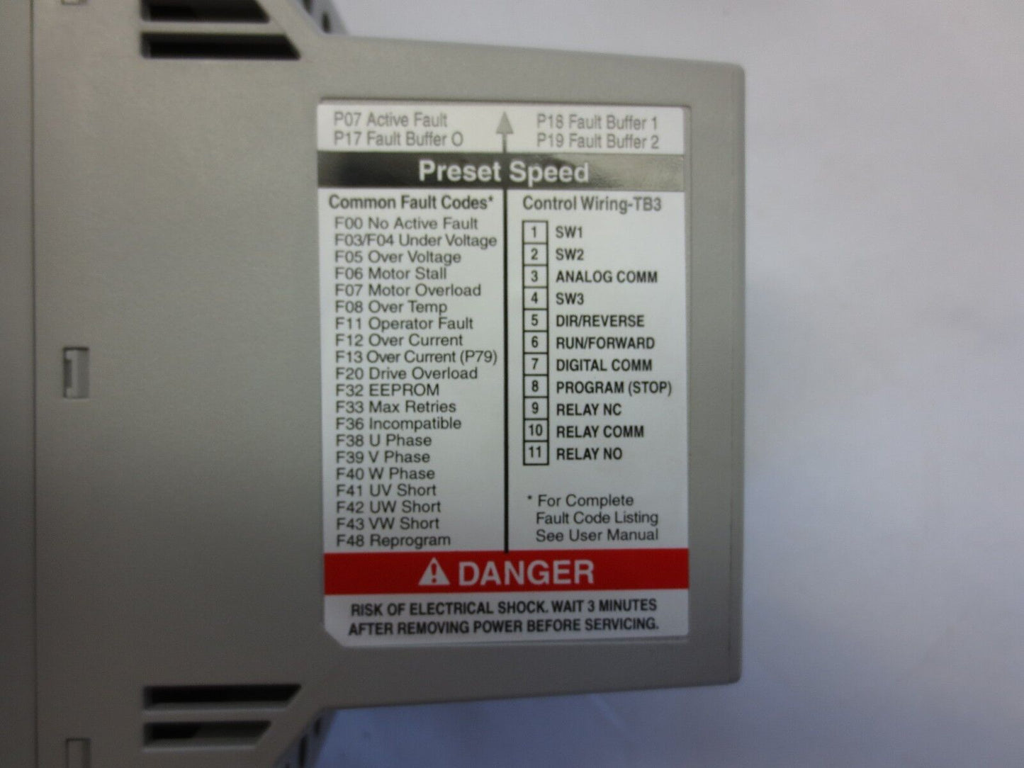 ALLEN-BRADLEY 160-BA02PPS1 W/ 160-B1 & 160-P1 - SMART SPEED CONTROLLER AC DRIVE