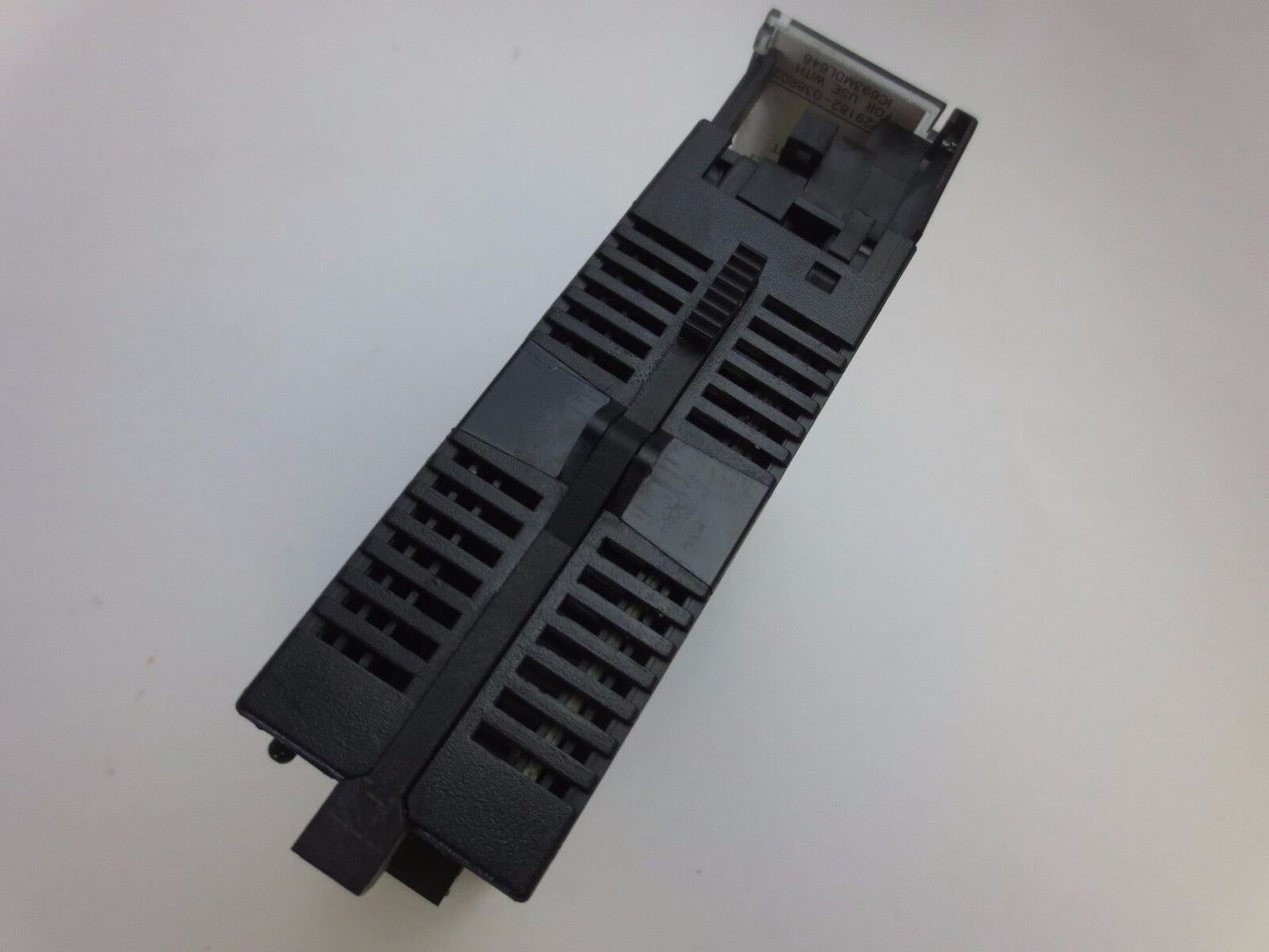 GE FANUC IC693MDL646E INPUT MODULE 24VDC 16PT POS/NEG LOGIC