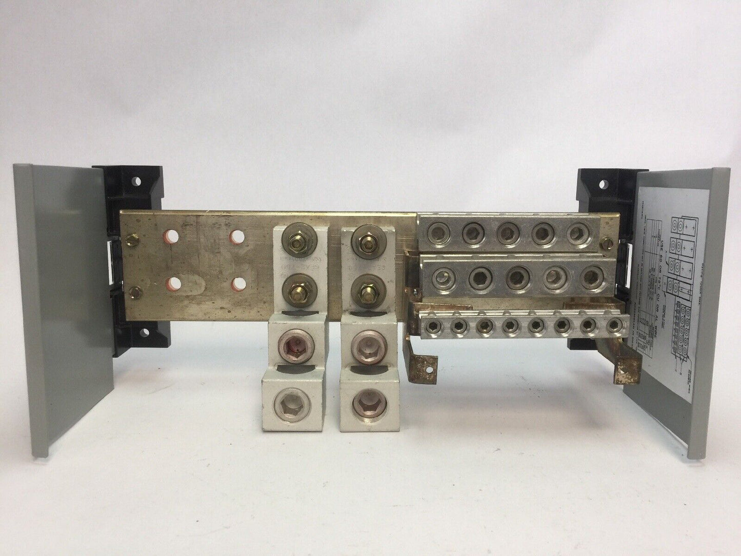 GE ANK120 PANELBOARD SPECTRA SERIES NEUTRALS 347 VOLT 1200 AMP MODEL NO 2 LUG TY