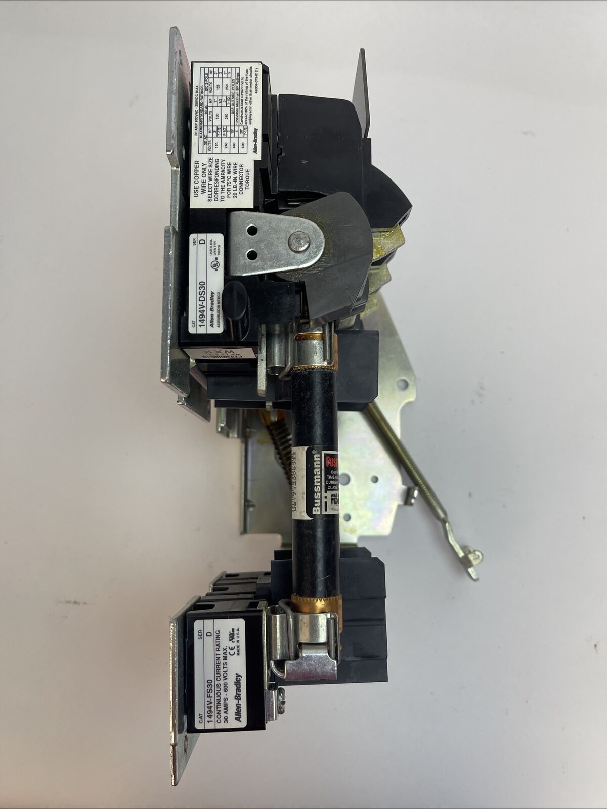 ALLEN BRADLEY 1494V-DS30 FUSIBLE DISCONNECT SWITCH SER D 30A 600VAC 20HP 250VDC