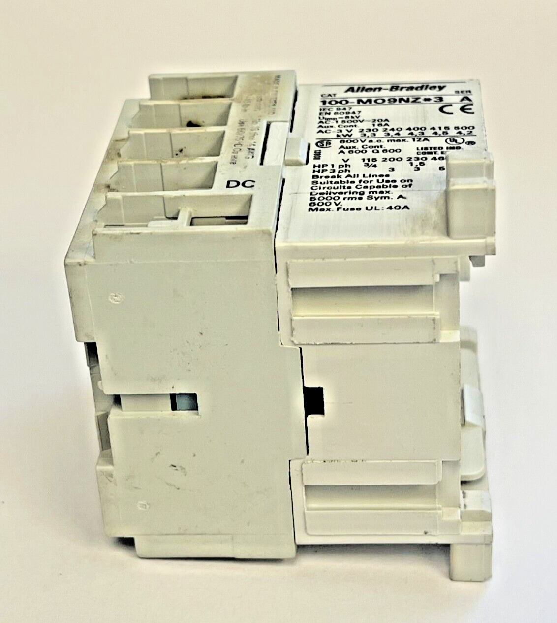 ALLEN BRADLEY - 100-MO9NZ*3 SER. A 24VDC COIL MOTOR STARTER CONTACTOR