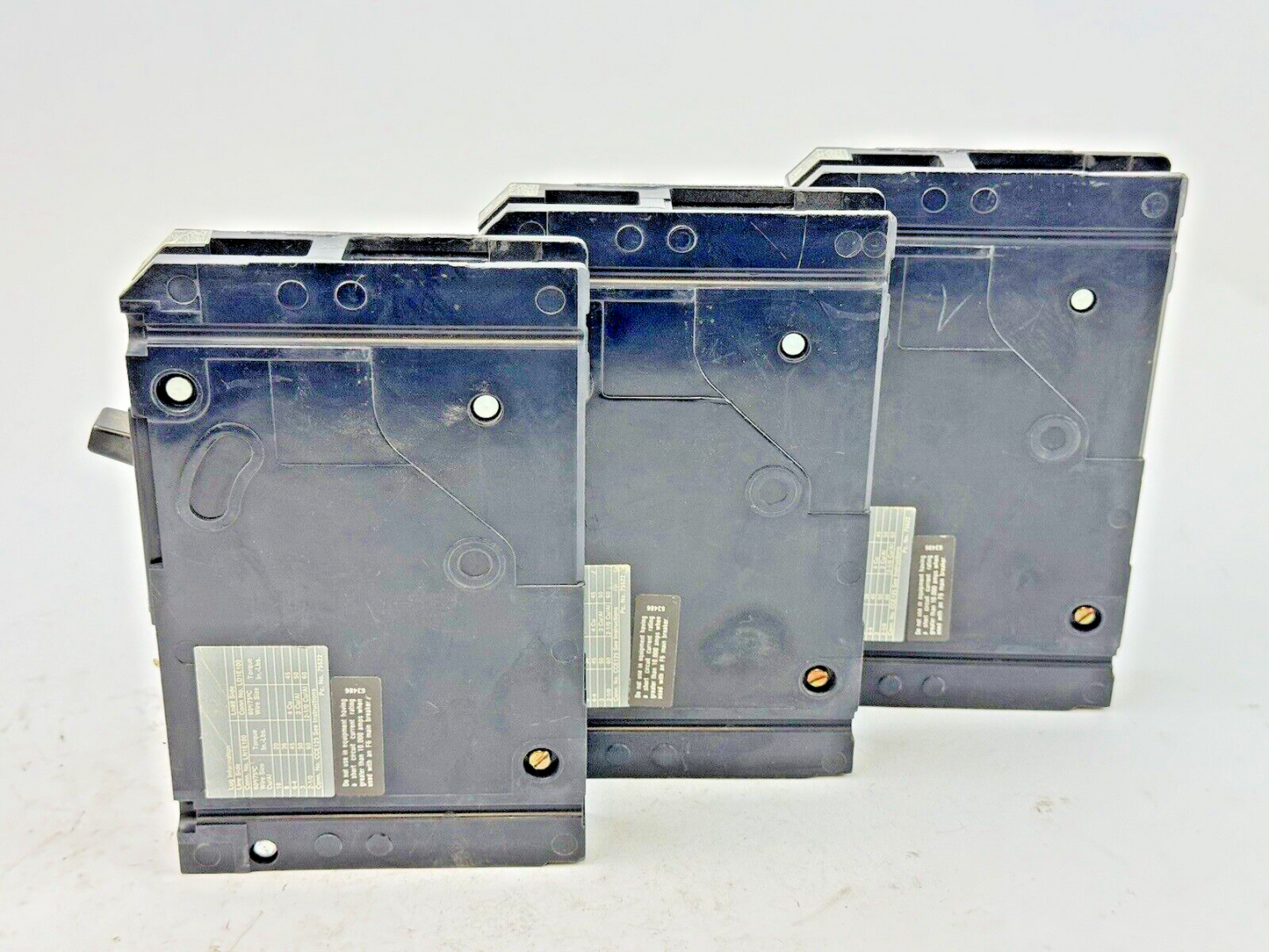 SIEMENS / ITE *BOX OF 3* - ED21B090 - CIRCUIT BREAKER - 1 POLE/120VAC/90A - NEW