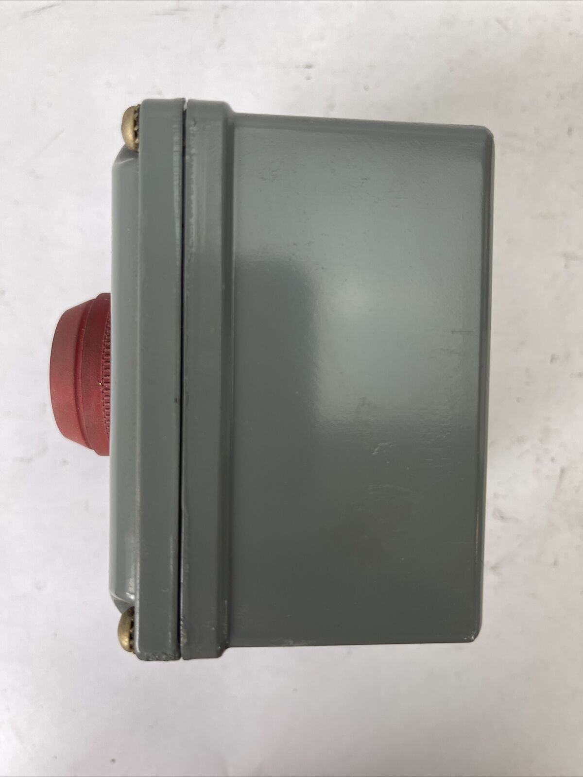 WESTINGHOUSE 5664D20G02 SDW PUSHBUTTON STATION 600V AC/DC NEMA 4 STANDARD DUTY
