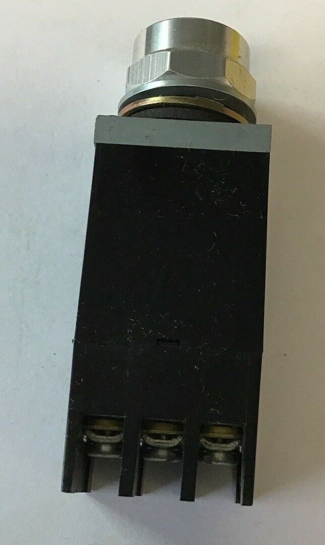 SQUARE D 9001 JTR38 DIODE REMOTE TEST PILOT LIGHT 120VAC SER.C