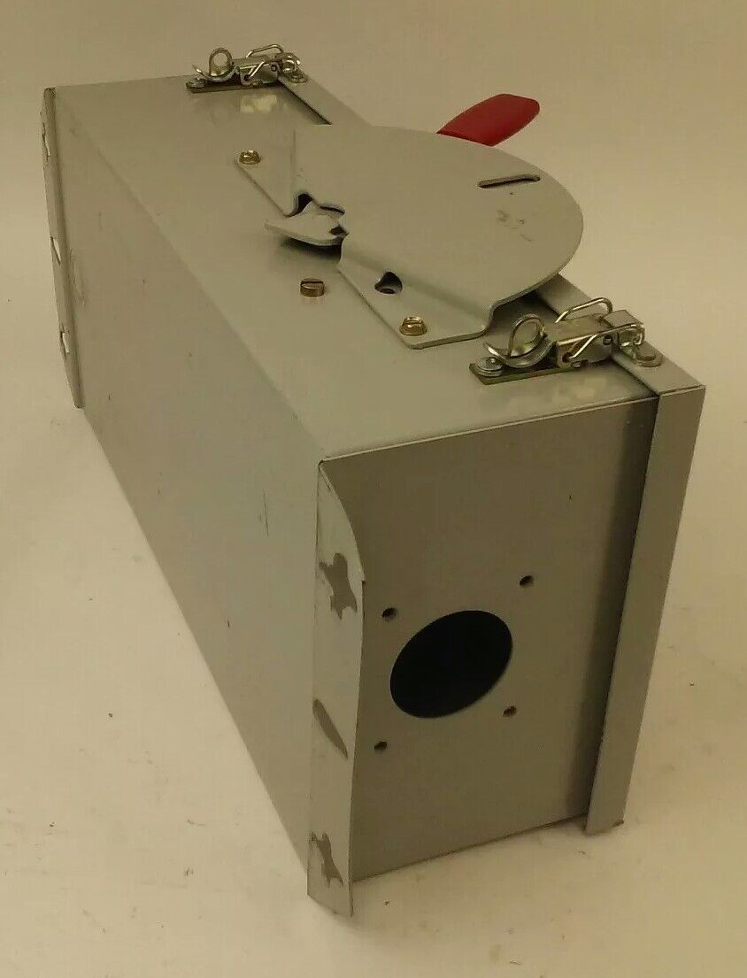 THOMAS & BETTS RHD361NF-TB SAFETY SWITCH 3P 30A 600V 30HP TYPE 3R RAINPROOF