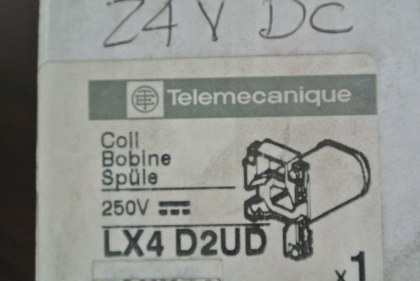 TELEMECANIQUE LX4 D2BD - COIL - 24VDC - NEW SURPLUS in D2UD BOX