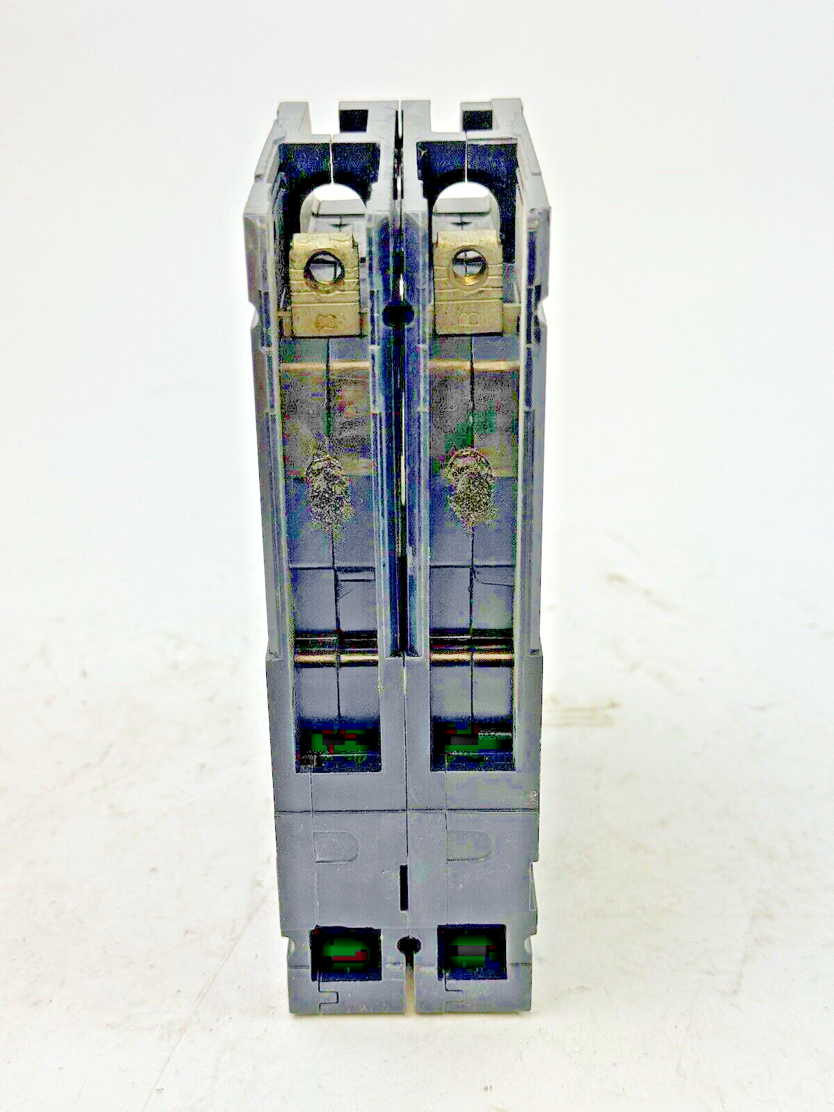 SIEMENS / ITE - ED22B030 - MOLDED CASE CIRCUIT BREAKER - 2 POLE/240 VAC/ 30A-NEW