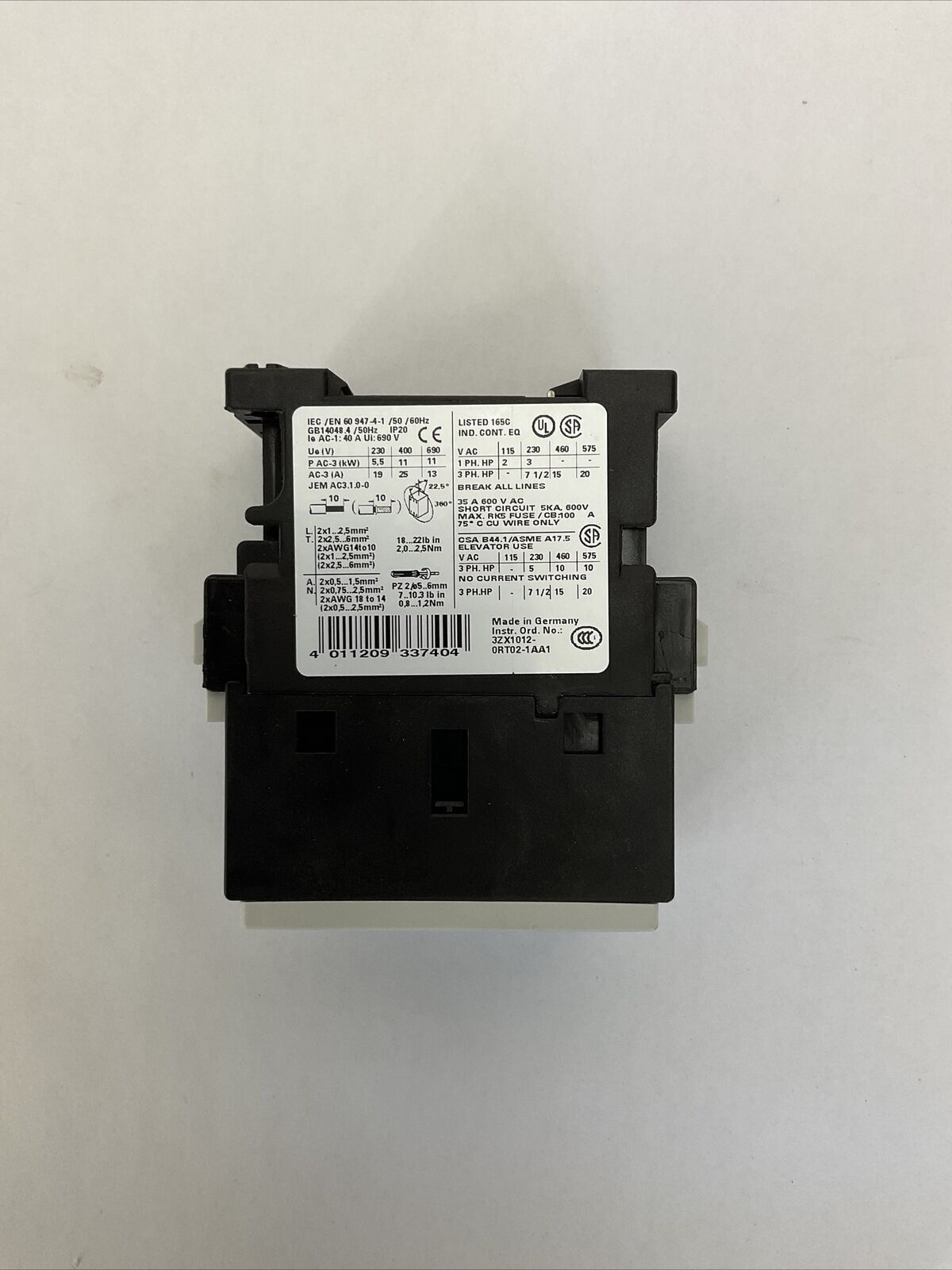 SIEMENS 3RT10261AC20 CONTACTOR 35A 600VAC 20HP 3POLE COIL 24V 50/60HZ