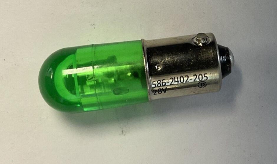 DIALIGHT 586-2402-205F GREEN LED LIGHT BULB 28V***LOTOF5***