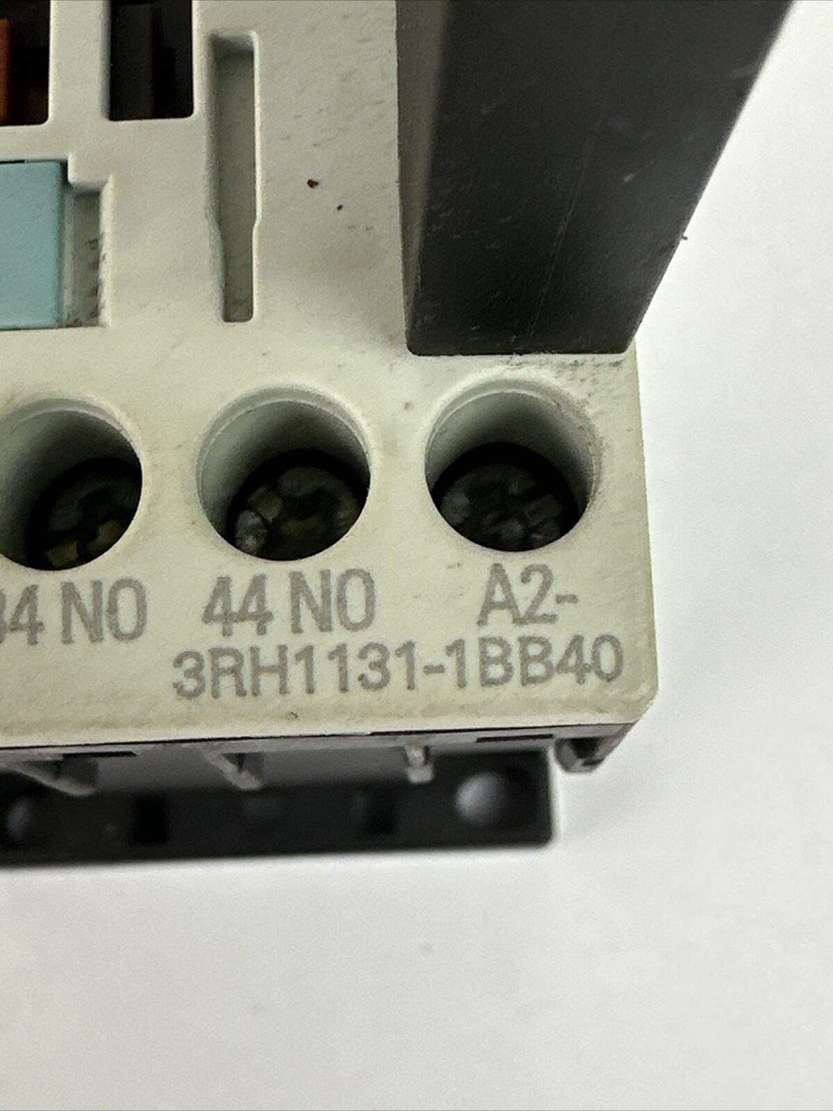 SIEMENS 3RH1131-1BB40 CONTACTOR 10A 600VAC COIL 24VDC 3ZT 1919-1BB00 SURGE SUPPR