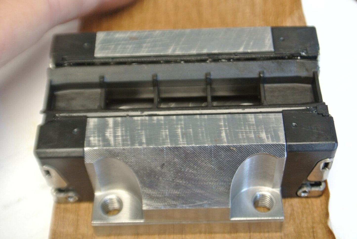 REXROTH R165182120 BALL RAIL RUNNER BLOCK / KWD-020-FNS-CS-S-SS... / NEW SURPLUS