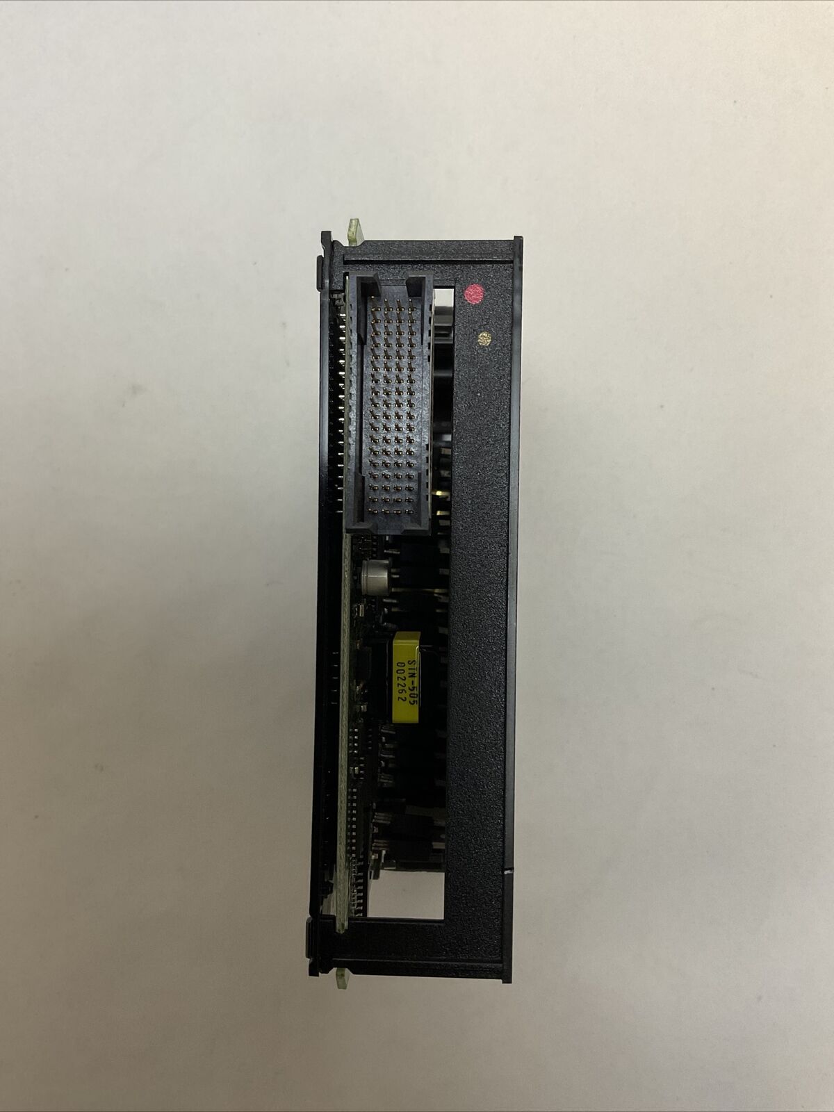 ALLEN BRADLEY 1756-OB16D SER A FW 3.2 CONTROL LOGIX 16 POINT D/O MODULE