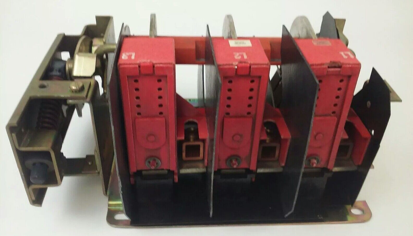 SQUARE D CLASS 9422 TYPE TF-2 FUSIBLE DISCONNECT SWITCH H-200-SV 9422-TF-2