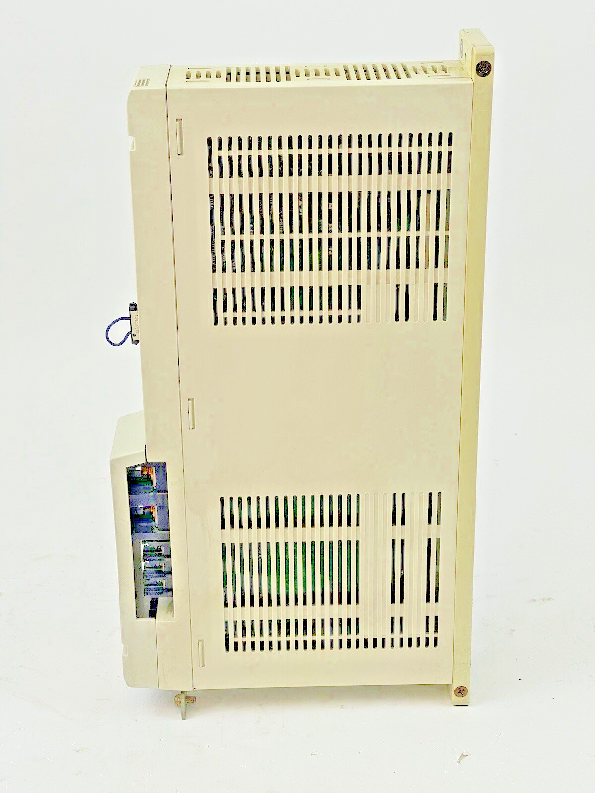 MITSUBISHI - MDS-A-CR-10 VER. A- POWER SUPPLY UNIT 200/200-230VAC,8A,3PH,50/60Hz