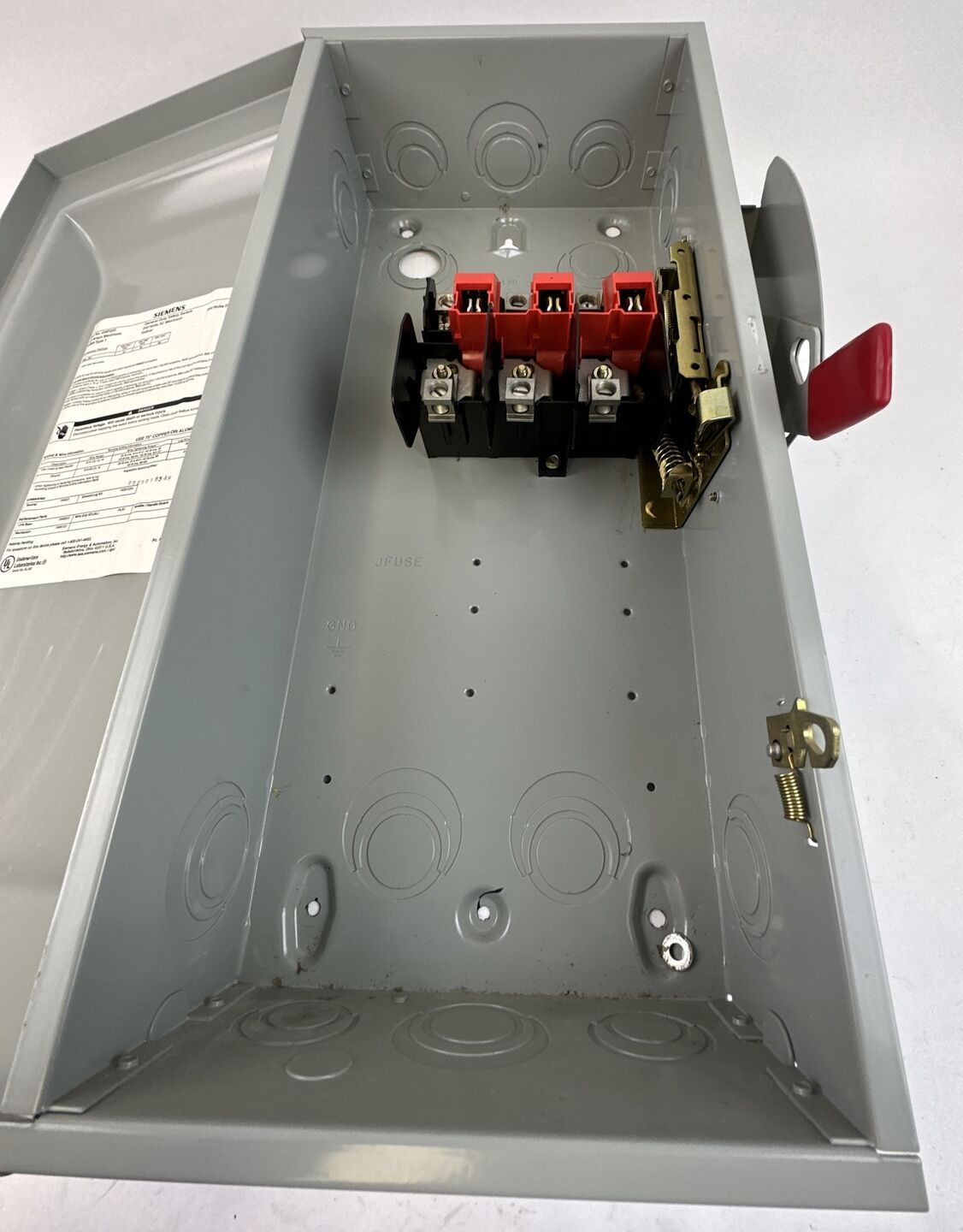 SIEMENS GNF323 TYPE VB II 100A 240VAC 30HP 250VDC 20HP NEMA TYPE 1 NON-FUSIBLE