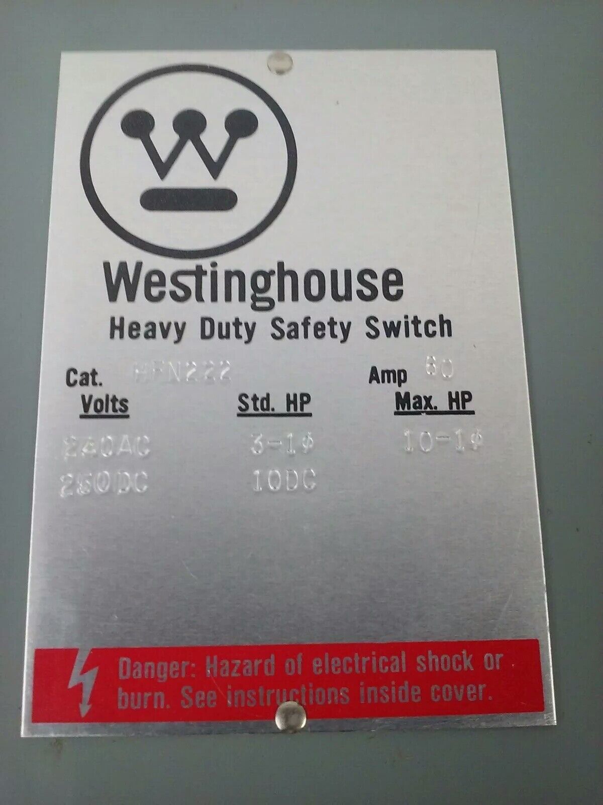 WESTINGHOUSE HFN222 FUSIBLE SAFETY SWITCH 2P, 60A, 240V, TYPE 1 INDOOR, 10HP