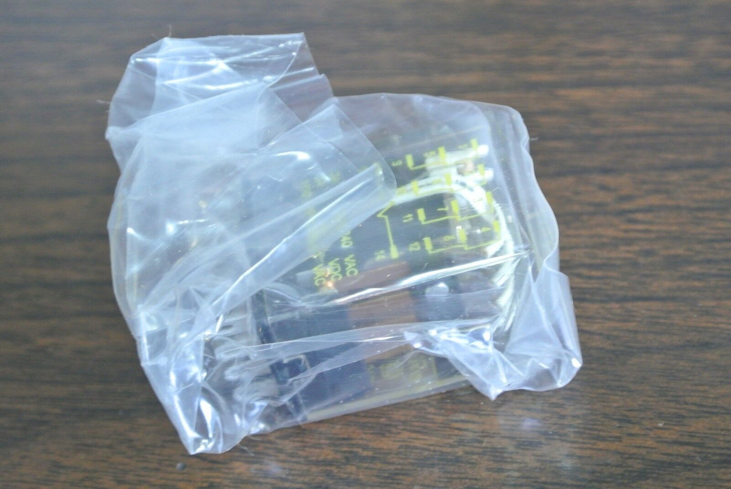SQUARE D 8501RSD4P14V53 - MINI GEN. PURP. RELAY - 4PDT, 3A, 24VDC - NEW SURPLUS