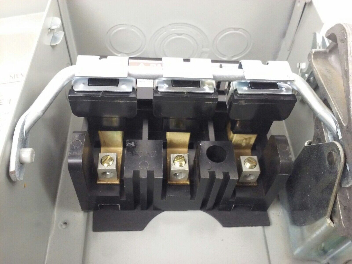 SIEMENS I-T-E NF351 H.D. ENCLOSED SWITCH, 30A, 3PH, 600V, TYPE 1 INDOOR, NEW