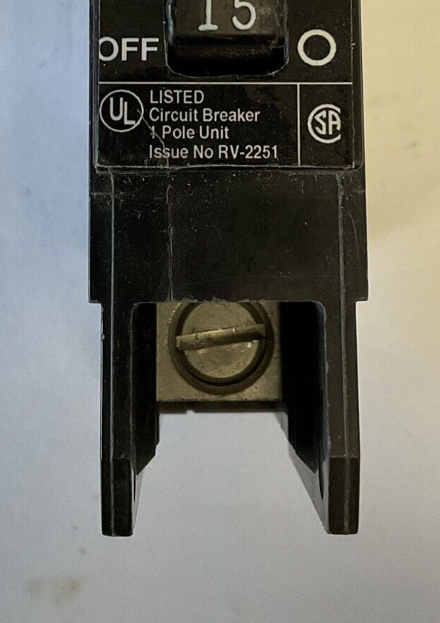 SIEMENS BQD115 CIRCUIT BREAKER 15AMP 1POLE 277VAC/125VDC TYPE BQD ***LOTOF3***