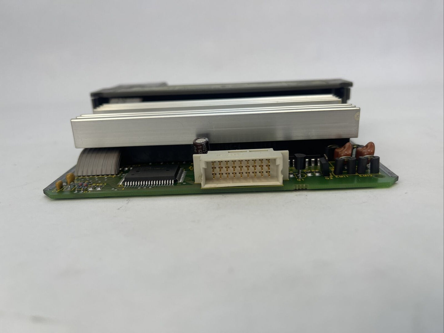 ALLEN BRADLEY 1746-OA16 OUTPUT MODULE SER B OUTPUT VOLTAGE 85-265VAC
