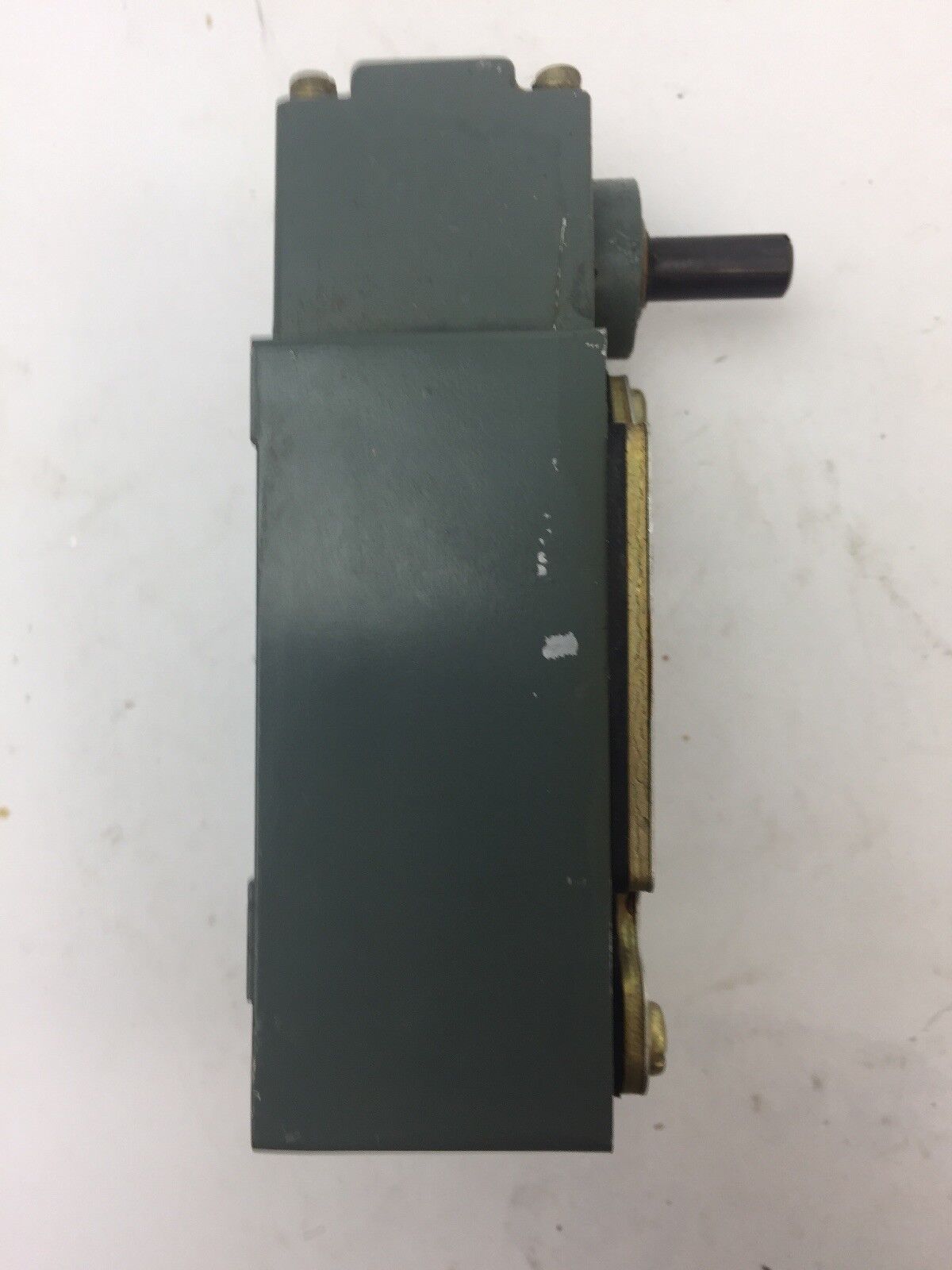GE CR115G11110 LIMIT SWITCH 600 V