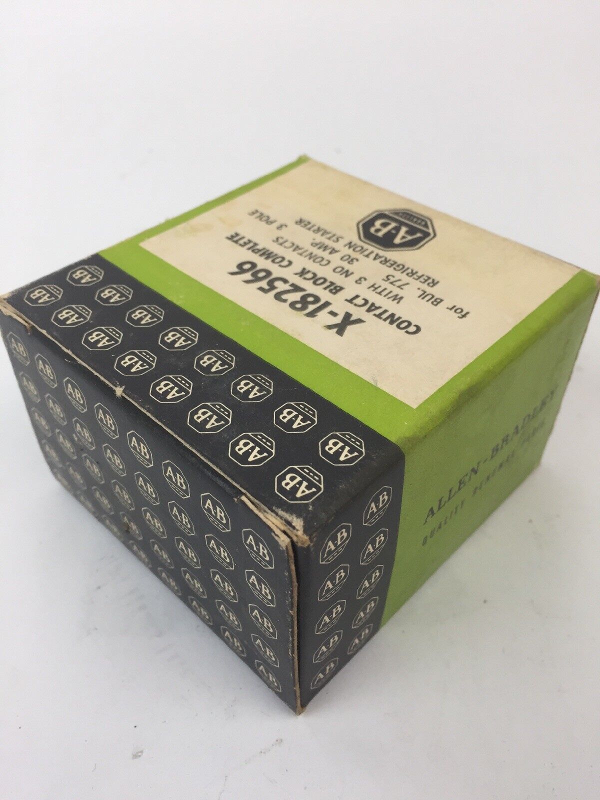 ALLEN BRADLEY X-182566 CONTACT BLOCK COMPLETE WITH 3 NO CONTACTS 30AMP 3 POLE