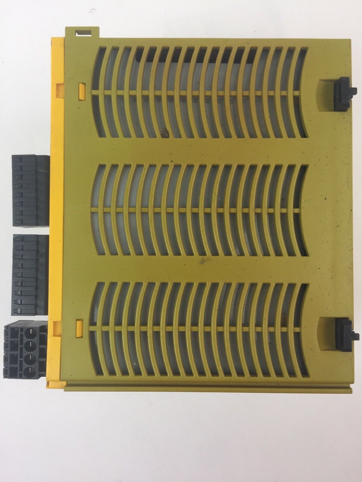 Pilz PNOZ M1P Safety Relay Base Unit 240VAC/6A 24VDC/6A