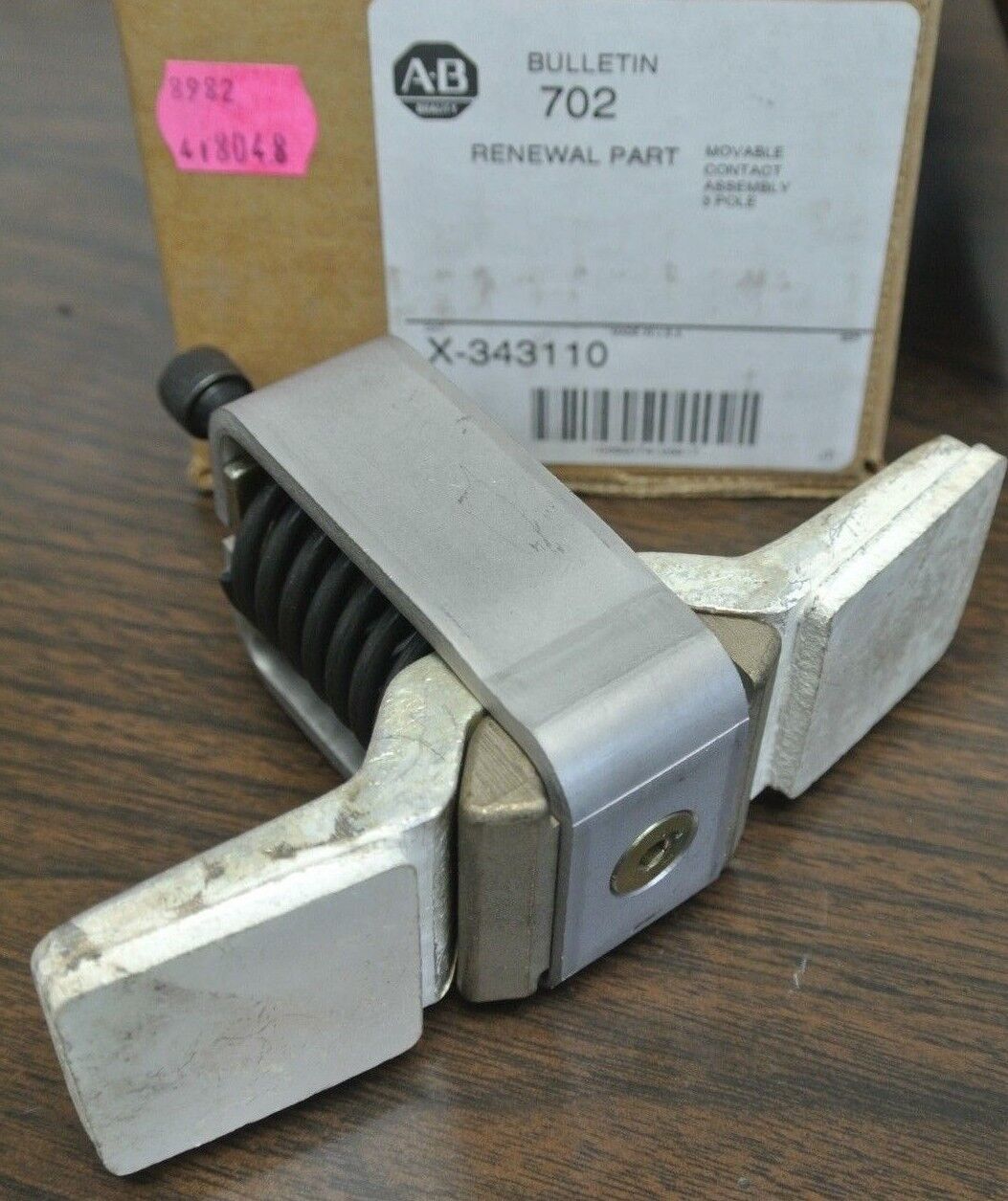 ALLEN-BRADLEY X-343110 MOVABLE CONTACT ASSEMBLY / BUL 702 / / SIZE 6 NEW SURPLUS