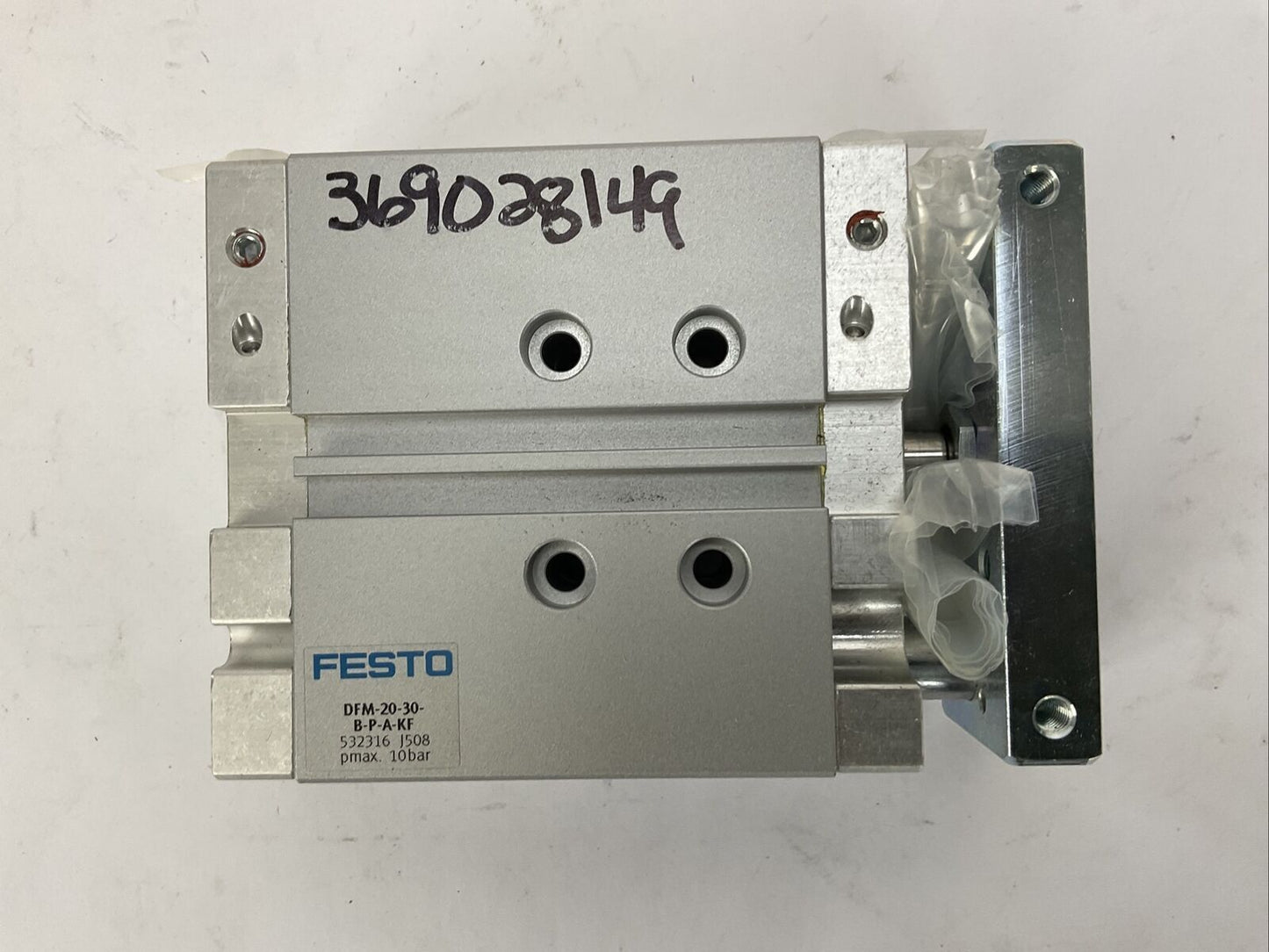 FESTO DFM-20-30-B-P-A-KF CYLINDER