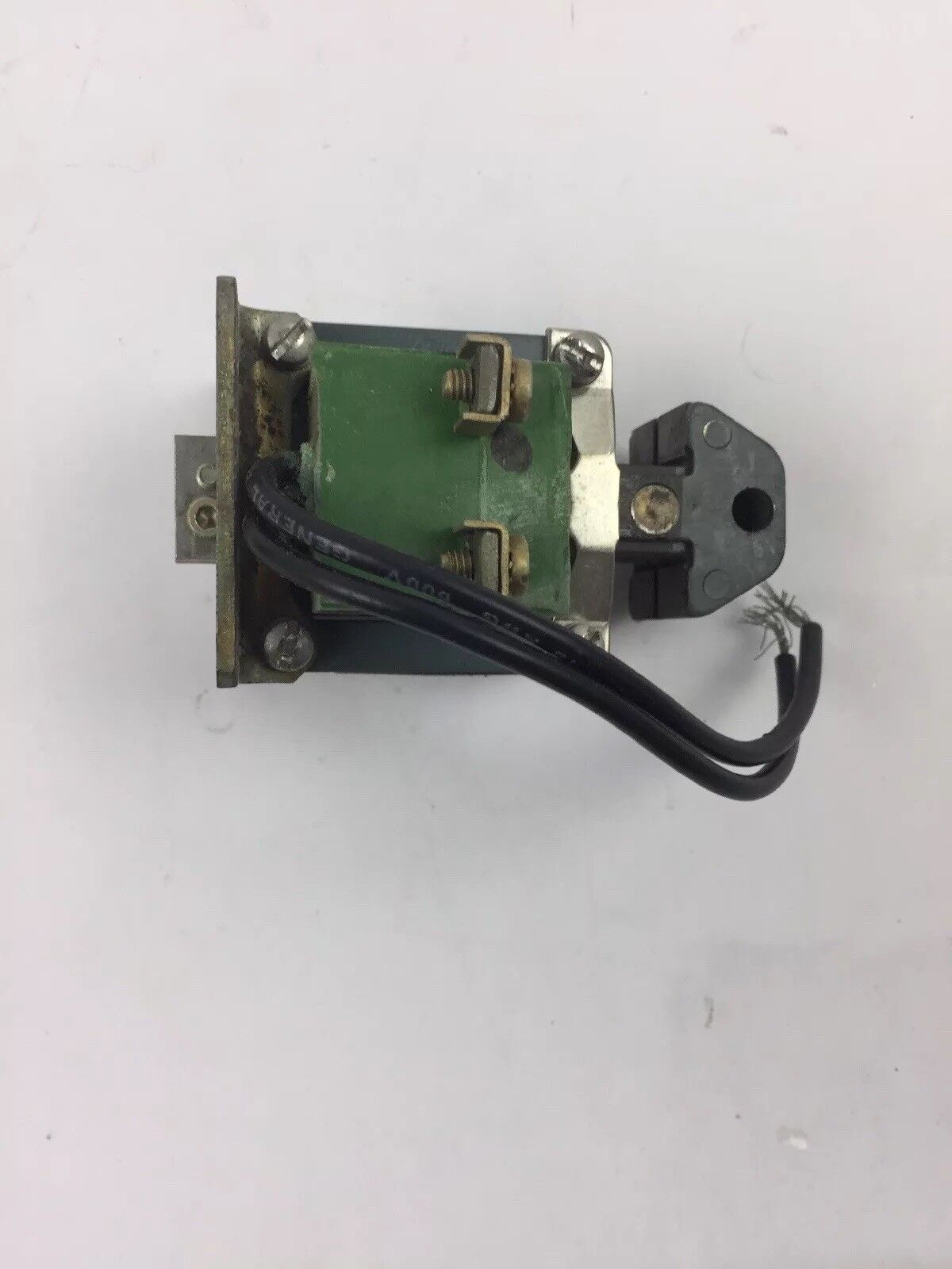 GE CR9500A105A6A SOLENOID 115V 50HZ PUSH TYPE END MTG