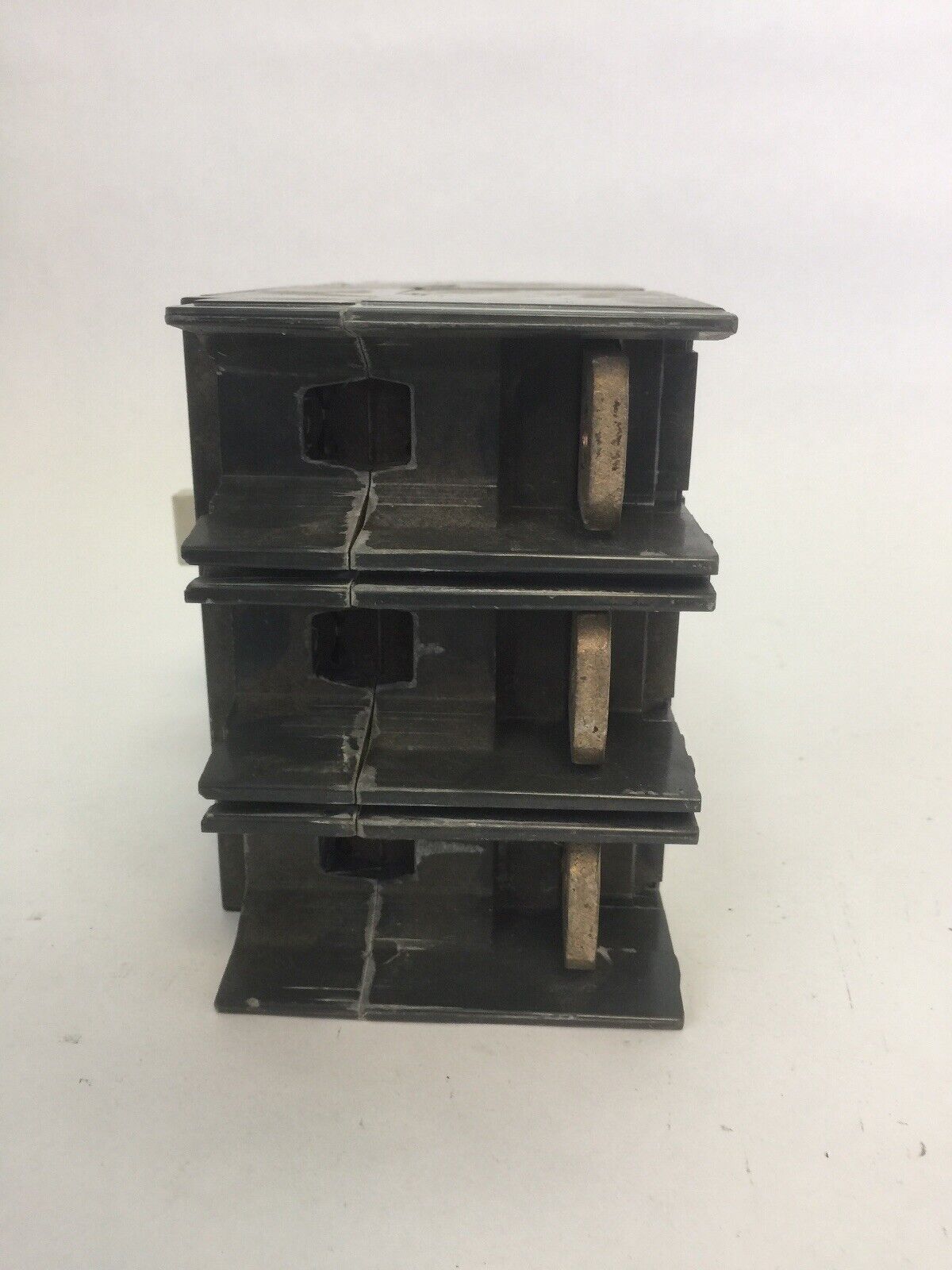 GE SGDA36AN0600 CIRCUIT BREAKER 600VAC 600A 3P SPECTRA RMS SGDA36A00060 TRIP