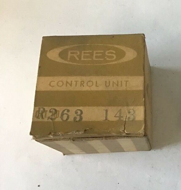 REES R263 143 KEYED OPERATOR SELECTOR SWITCH CONTROL UNIT