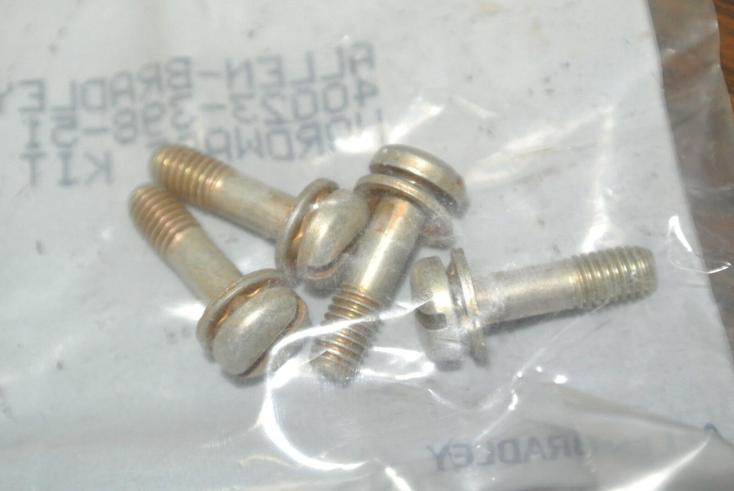 LOT of 4 / ALLEN-BRADLEY 40023-398-51 HARDWARE KIT / NEW SURPLUS