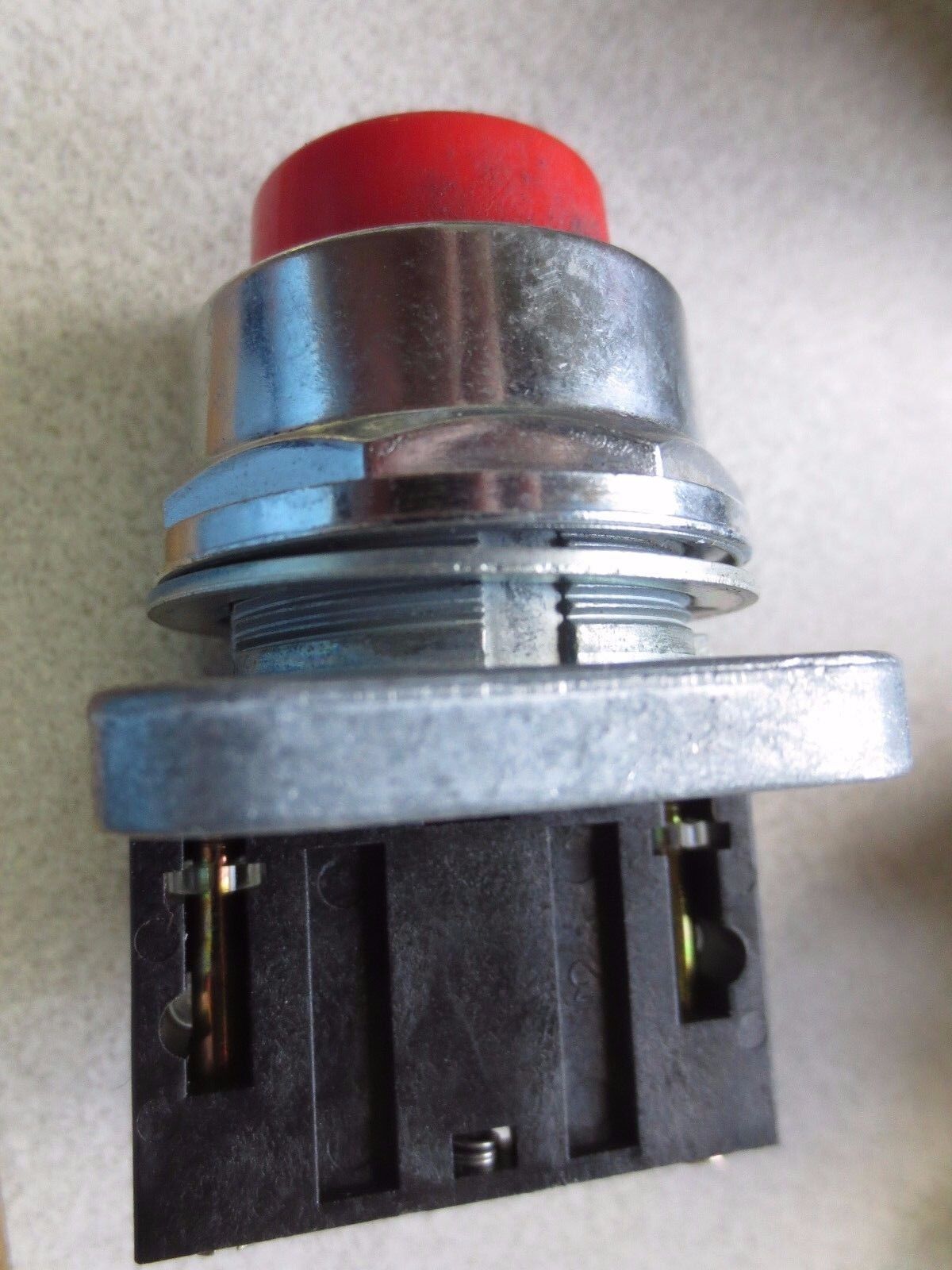 FURNAS 52PA8B2 Ser. F - PUSH BUTTON, RED