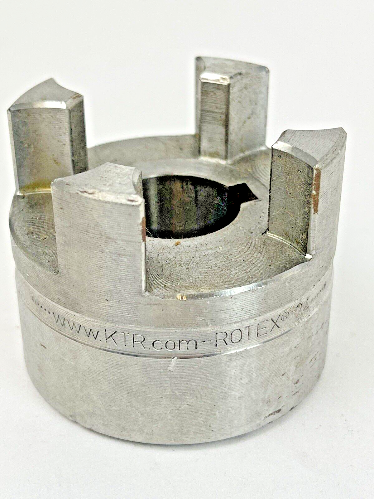 KTR ROTEX - CURVED JAW COUPLING HUB - BA02025172202 - 24 SER 7/8" BORE 1/4" KEY