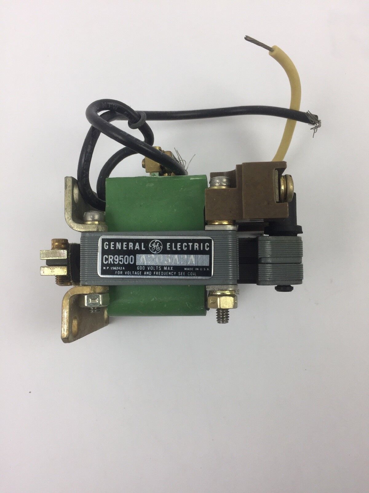 GE CR9500A203A2A SOLENOID 115 VDC PUSH FORM END MGT