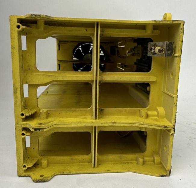 FANUC A02B-0130-B505 SERIES 18-TA 3 SLOT RACK