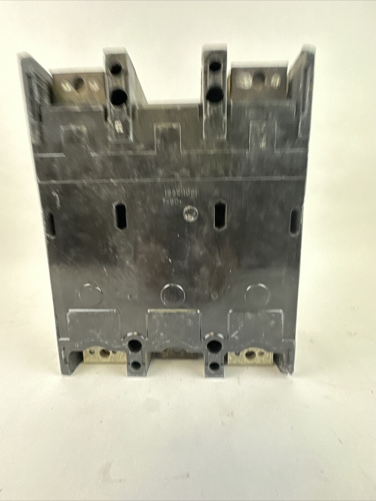 GE TJK426F000 CIRCUIT BREAKER 400A 2P 600VAC 250VDC 200A TRIP UNIT 48VDC SHUNT