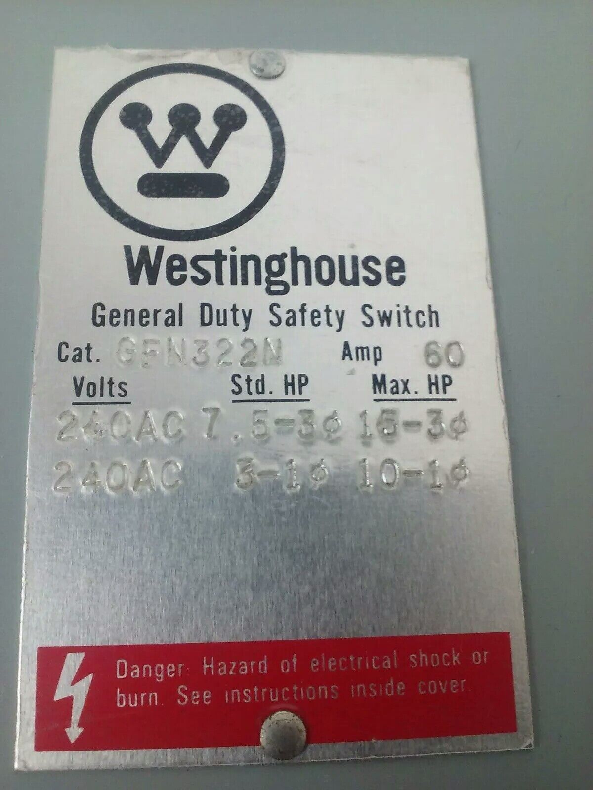WESTINGHOUSE GFN322N FUSIBLE SAFETY SWITCH 2P 60A 240V 15HP TYPE 1 INDOOR