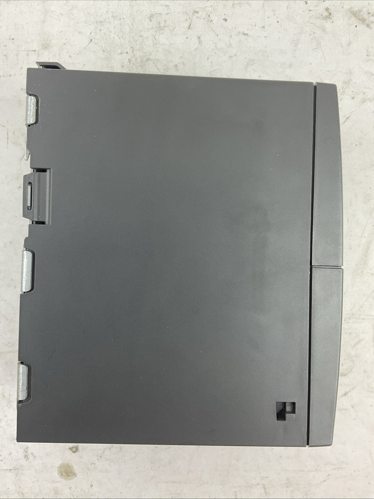 SIEMENS 1P 6SE6440-2UC17-5AA1 AC DRIVE MICROMASTER 440 ver e04/2.11