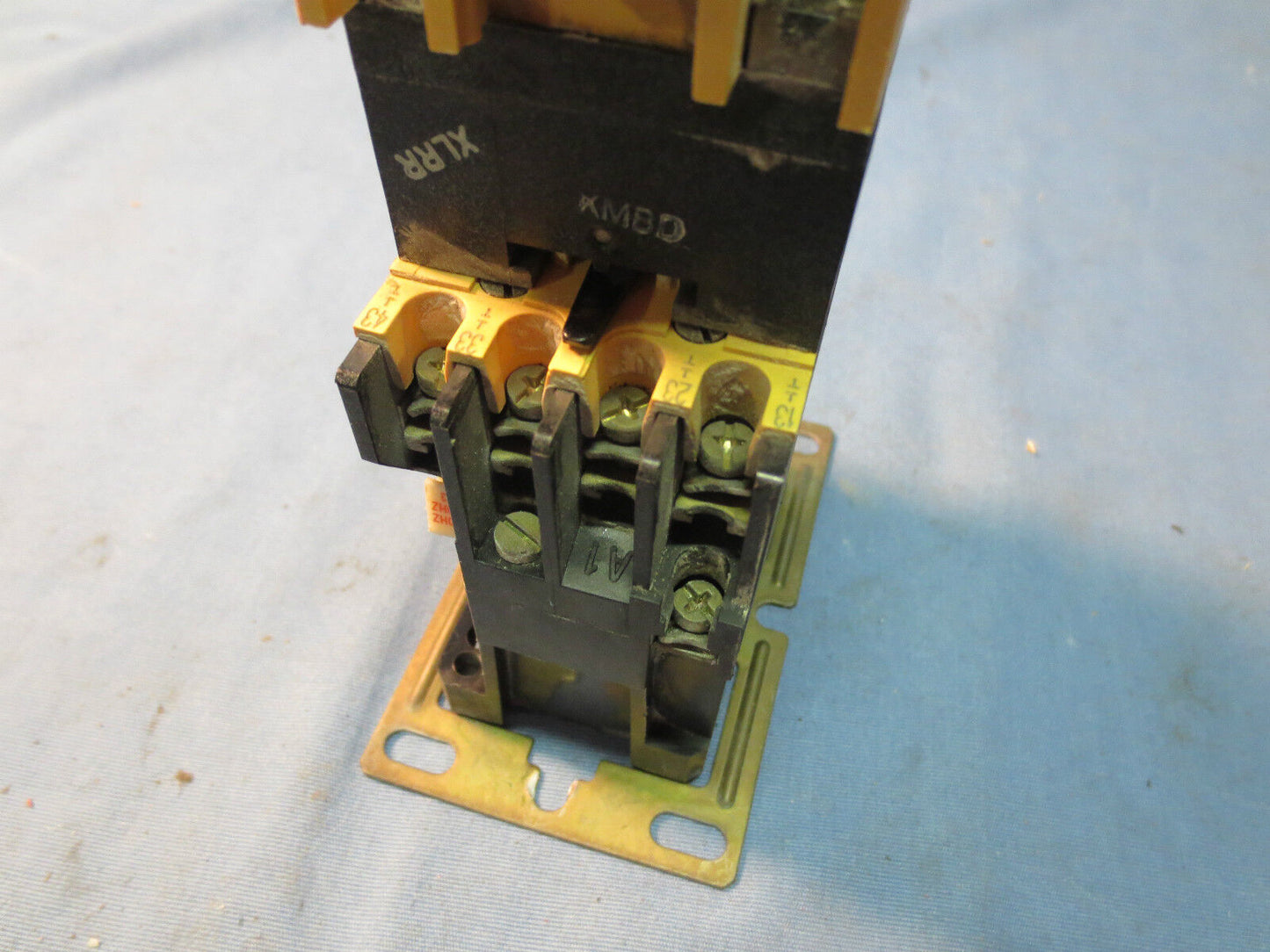 ALLEN-BRADLEY 700-F310A1 Ser. B - RELAY, 120/110 VAC w/ 196-FTB TIMER