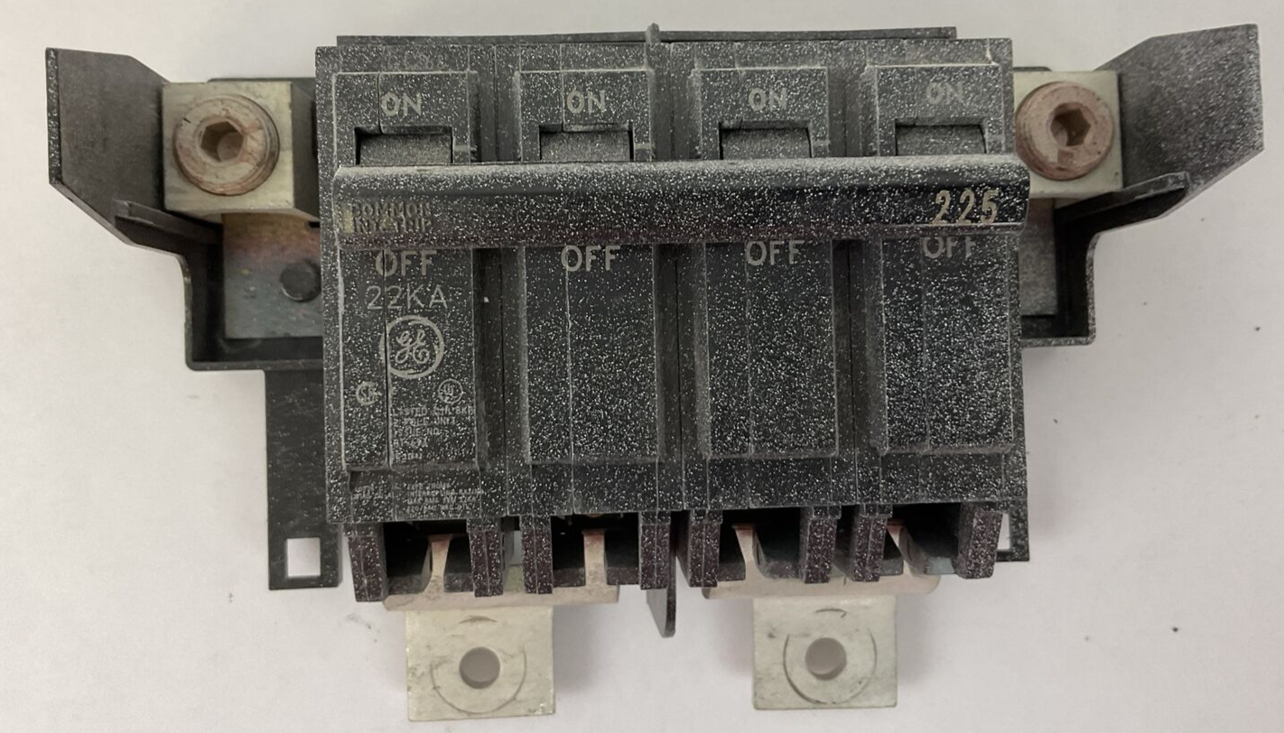 GE THQMV225 BOLT-ON CIRCUIT BREAKER 2POLE 225AMP 120/240VAC