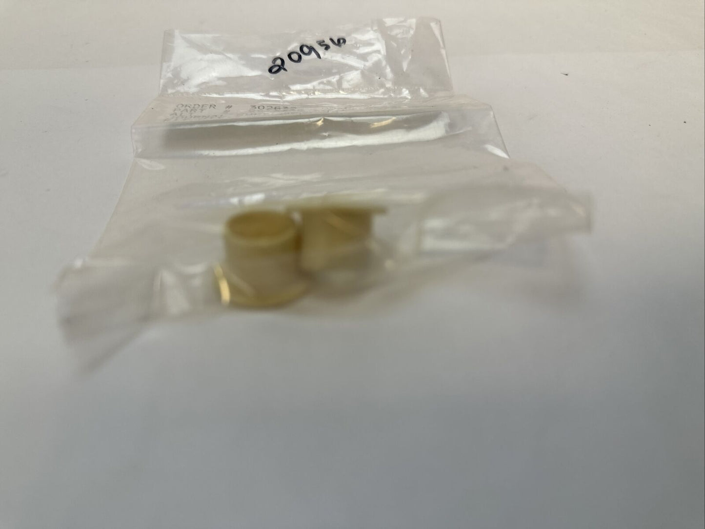 JFM-1214-12 BEARING WITH FLANGE (LOT OF 2)