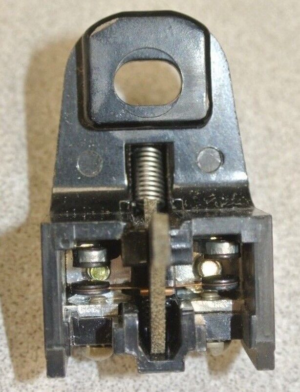 ALLEN-BRADLEY 895-A1 - AUXILIARY CONTACT / N.O. / SIZE 1 / 60A / NEW SURPLUS