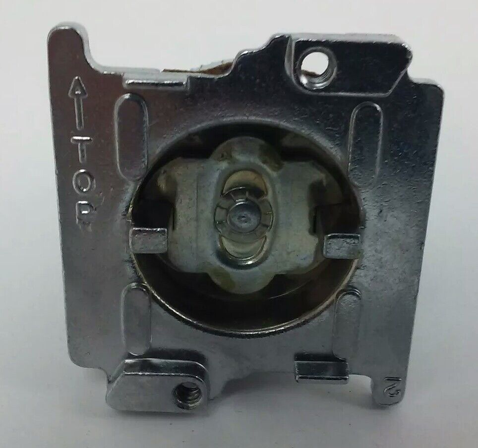 CUTLER HAMMER, 10250T109 STD. OPERATOR PUSH BUTTON ORANGE