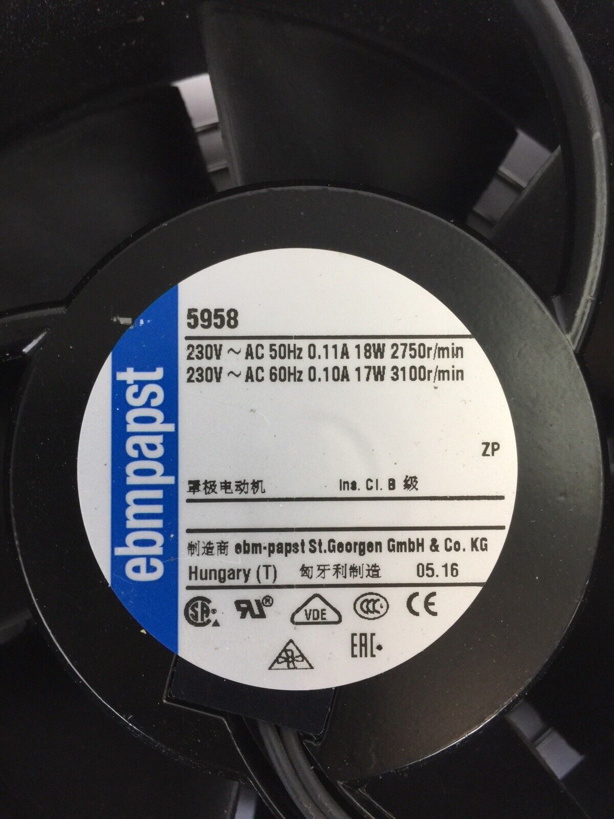 EBMPAPST 5958 COOLING FAN 230VAC 50/60HZ 0.11/0.10A 18/17W 2750/3100 R/MIN